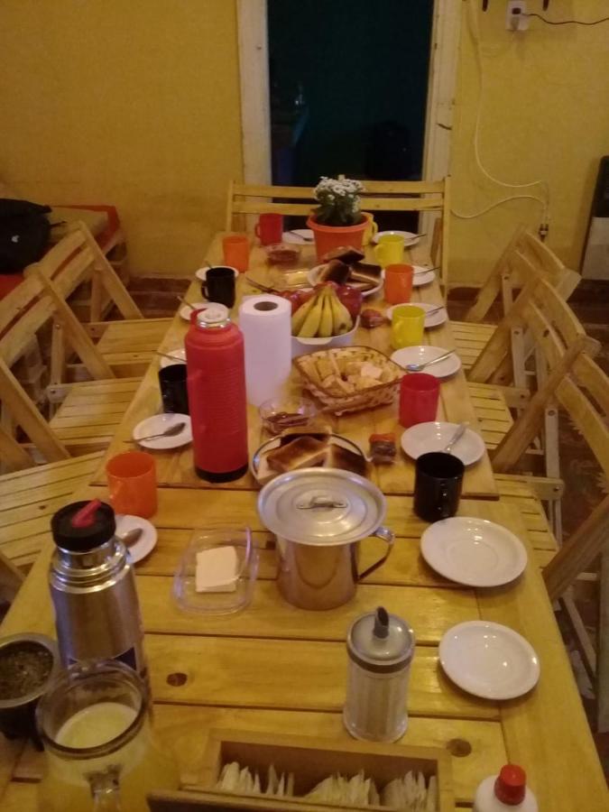Casa Artigas Hostel คอร์โดบา ภายนอก รูปภาพ