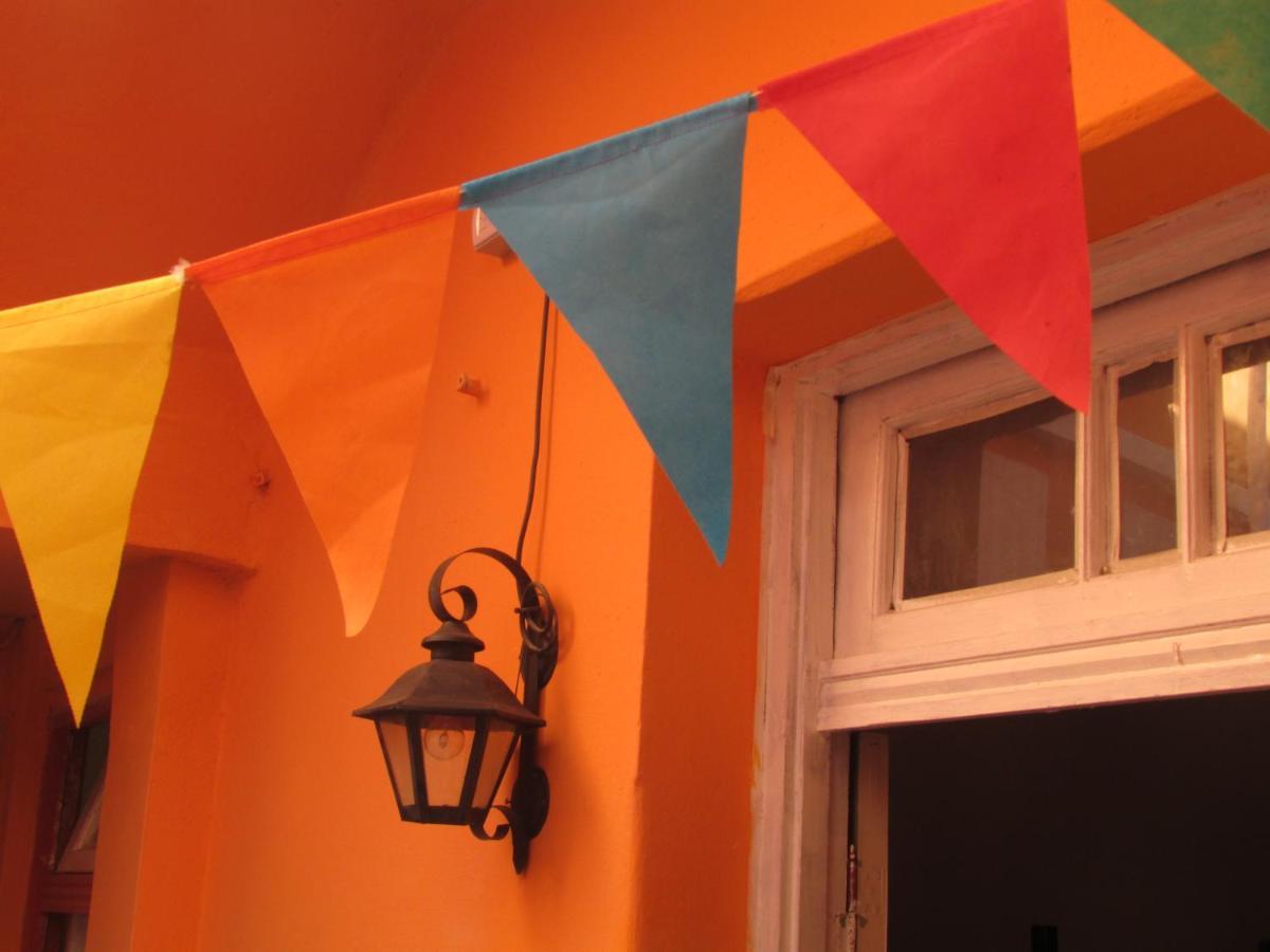 Casa Artigas Hostel คอร์โดบา ภายนอก รูปภาพ