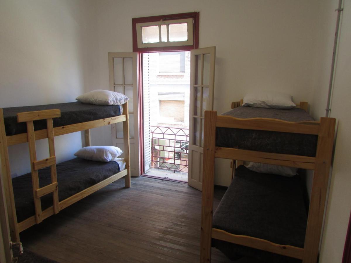 Casa Artigas Hostel คอร์โดบา ภายนอก รูปภาพ