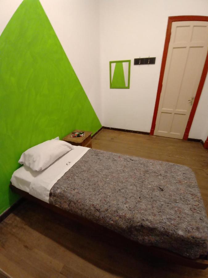 Casa Artigas Hostel คอร์โดบา ภายนอก รูปภาพ