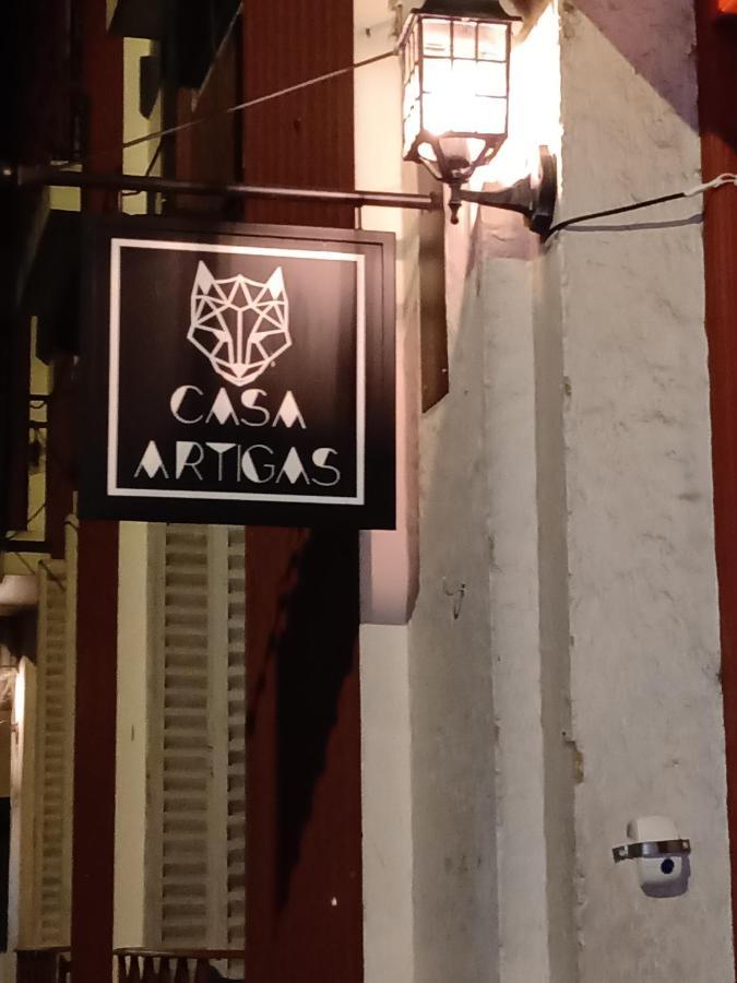 Casa Artigas Hostel คอร์โดบา ภายนอก รูปภาพ