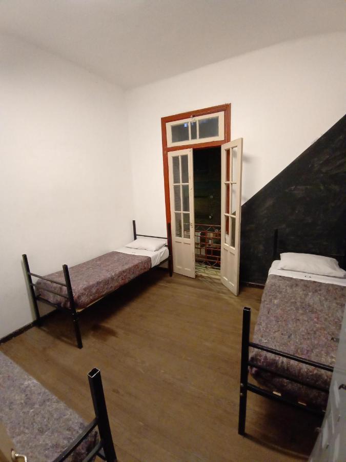 Casa Artigas Hostel คอร์โดบา ภายนอก รูปภาพ