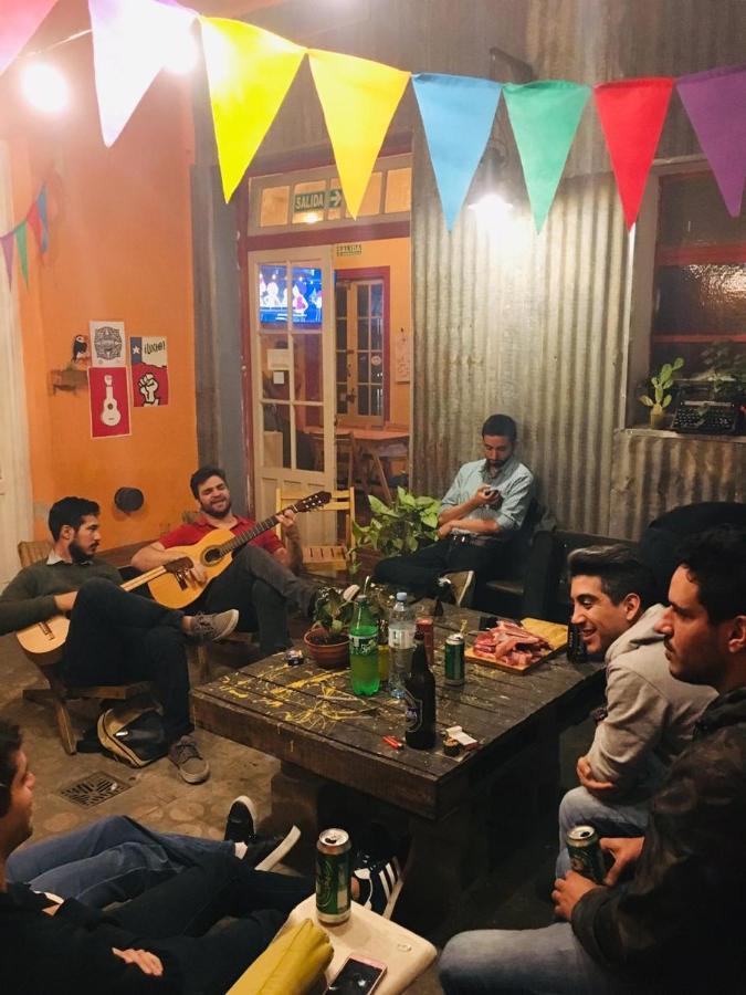 Casa Artigas Hostel คอร์โดบา ภายนอก รูปภาพ