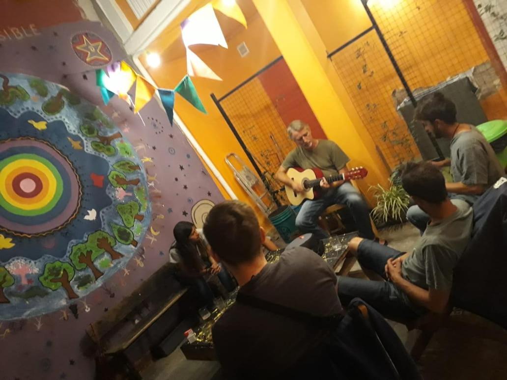 Casa Artigas Hostel คอร์โดบา ภายนอก รูปภาพ